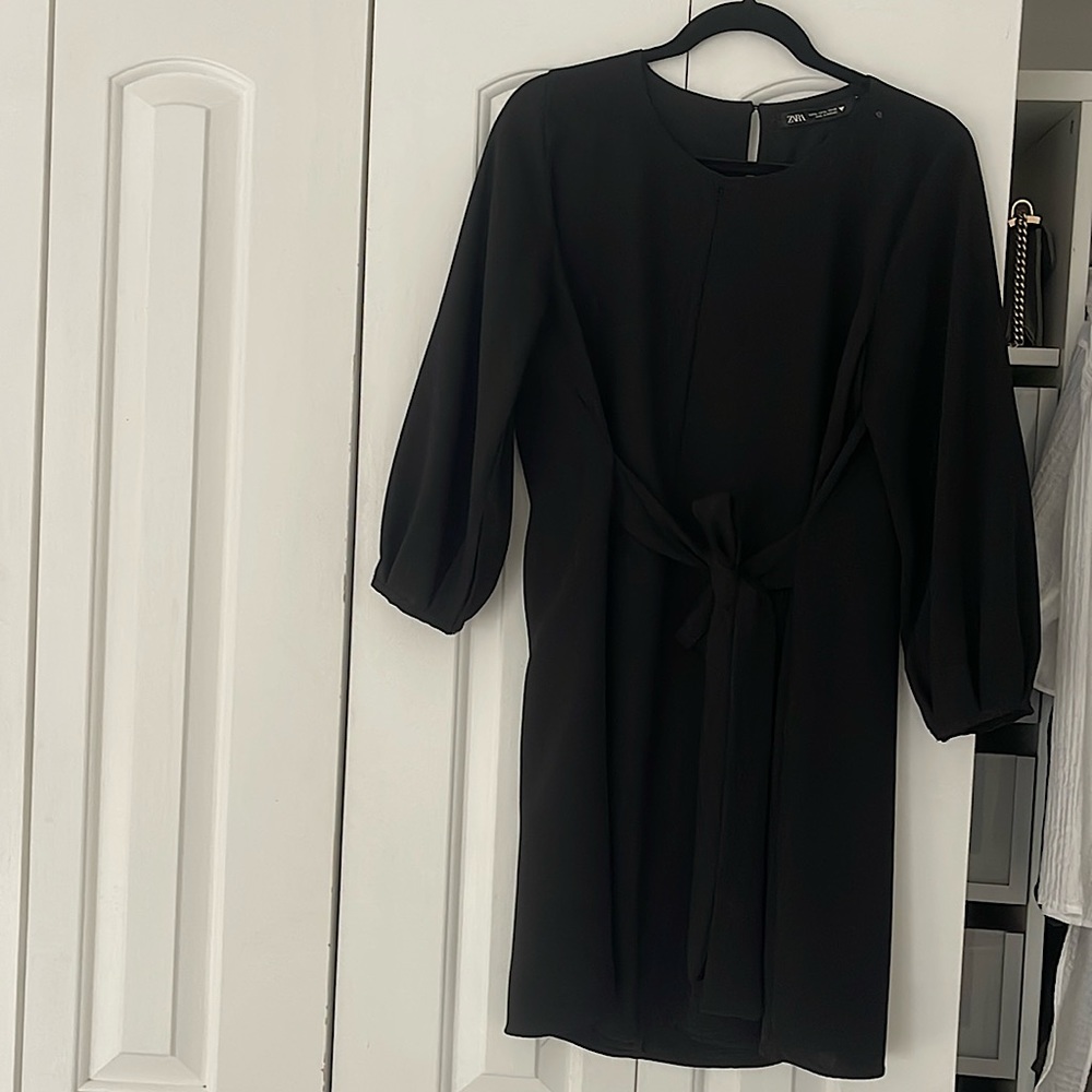 Black midi Zara dress